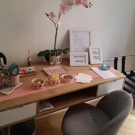 Al 7 Rooms Guest house